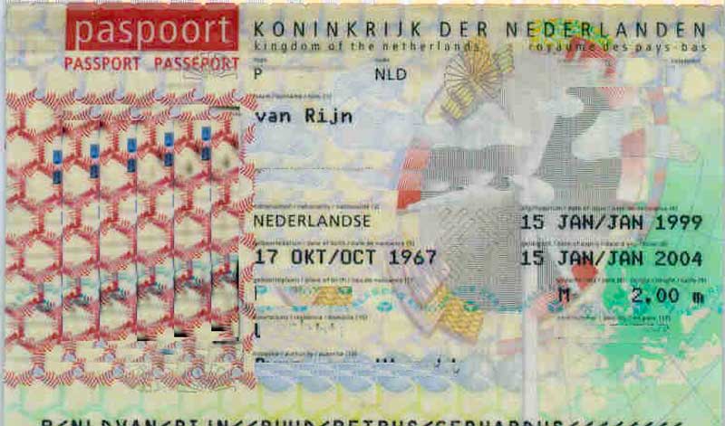 Dutch-Passport-02