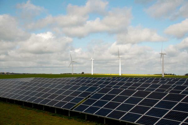 Westmil Wind Coop England 20120409